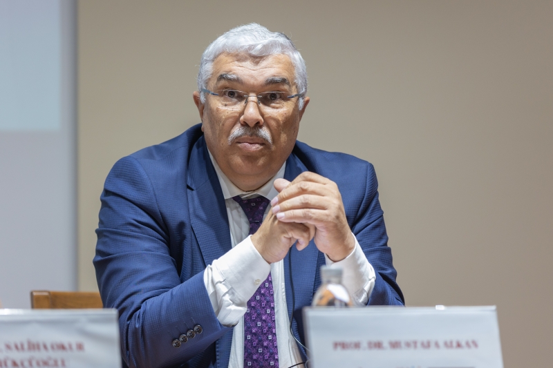 https://yayinevi.fsm.edu.tr/resimler/upload/IS9A00812025-05-14-02-27-40pm.jpg