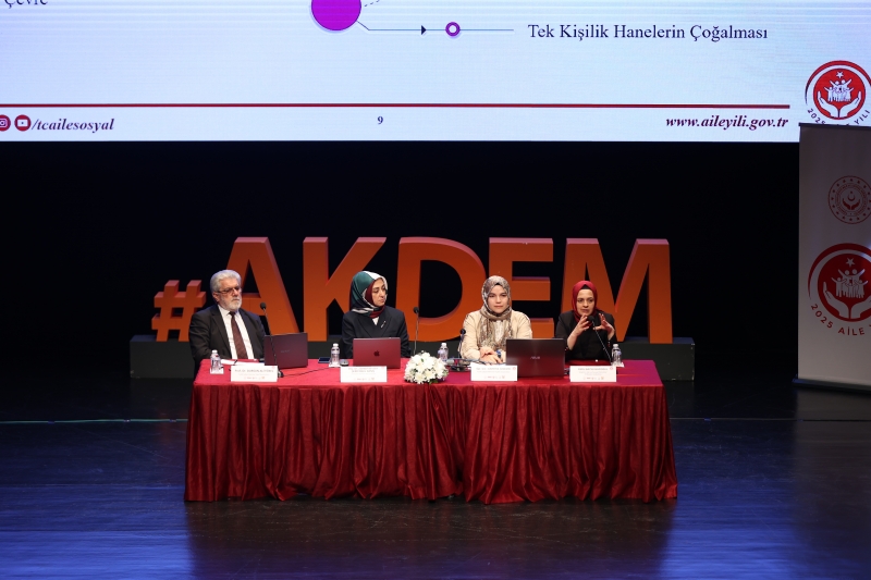 https://yayinevi.fsm.edu.tr/resimler/upload/IS9A40212025-05-14-03-34-48pm.JPG